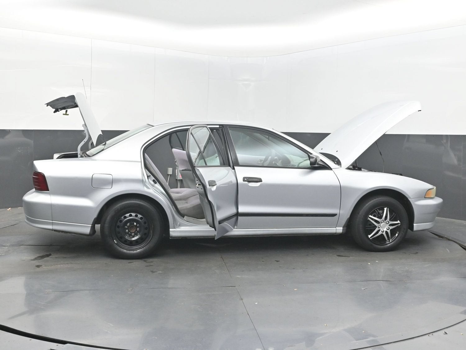 2001 Mitsubishi Galant DE