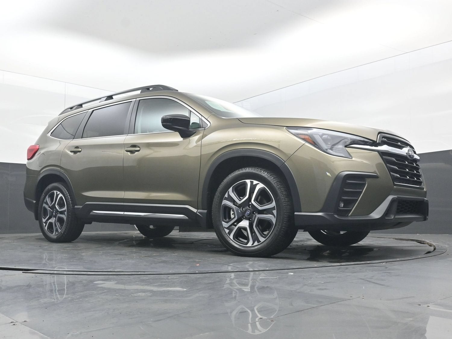 2024 Subaru Ascenso Limited 8-Passenger