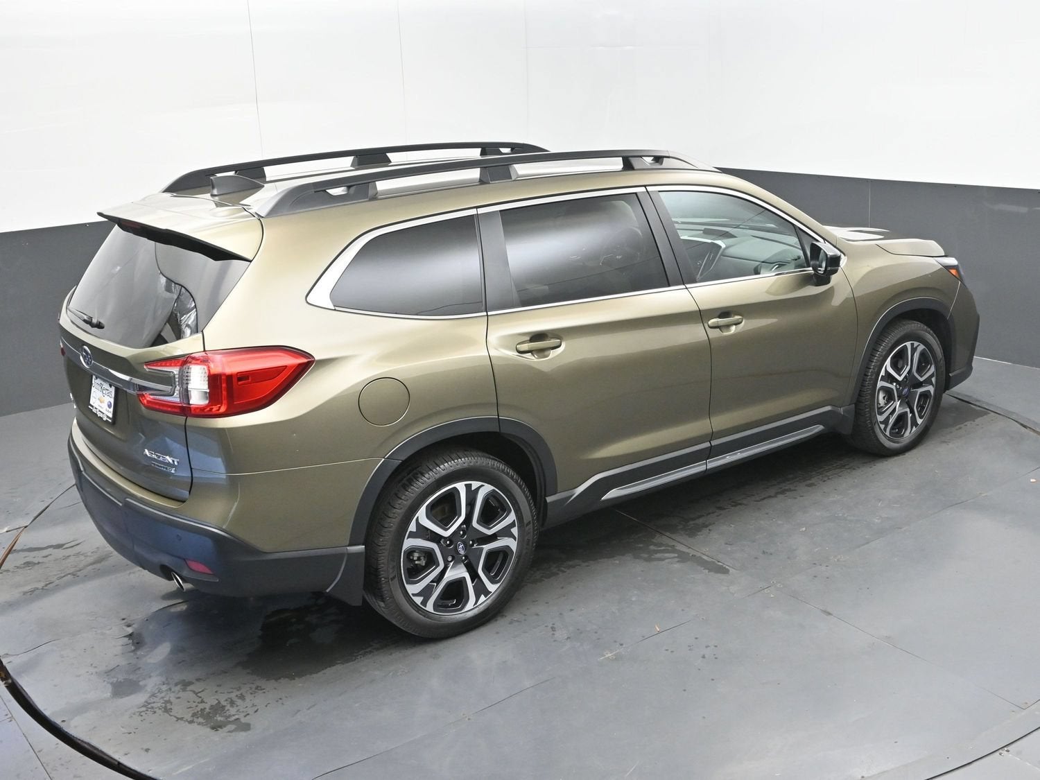 2024 Subaru Ascenso Limited 8-Passenger