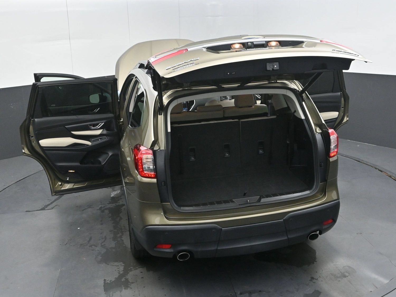2024 Subaru Ascenso Limited 8-Passenger