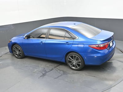 2016 Toyota Camry SE