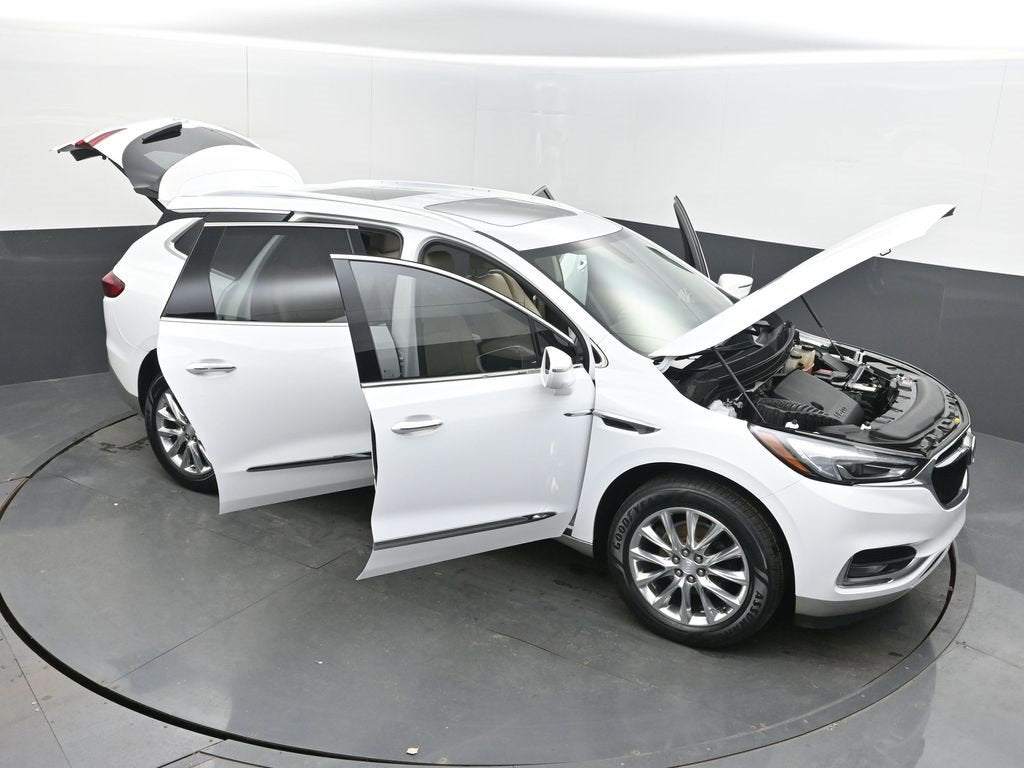 2020 Buick Enclave Essence