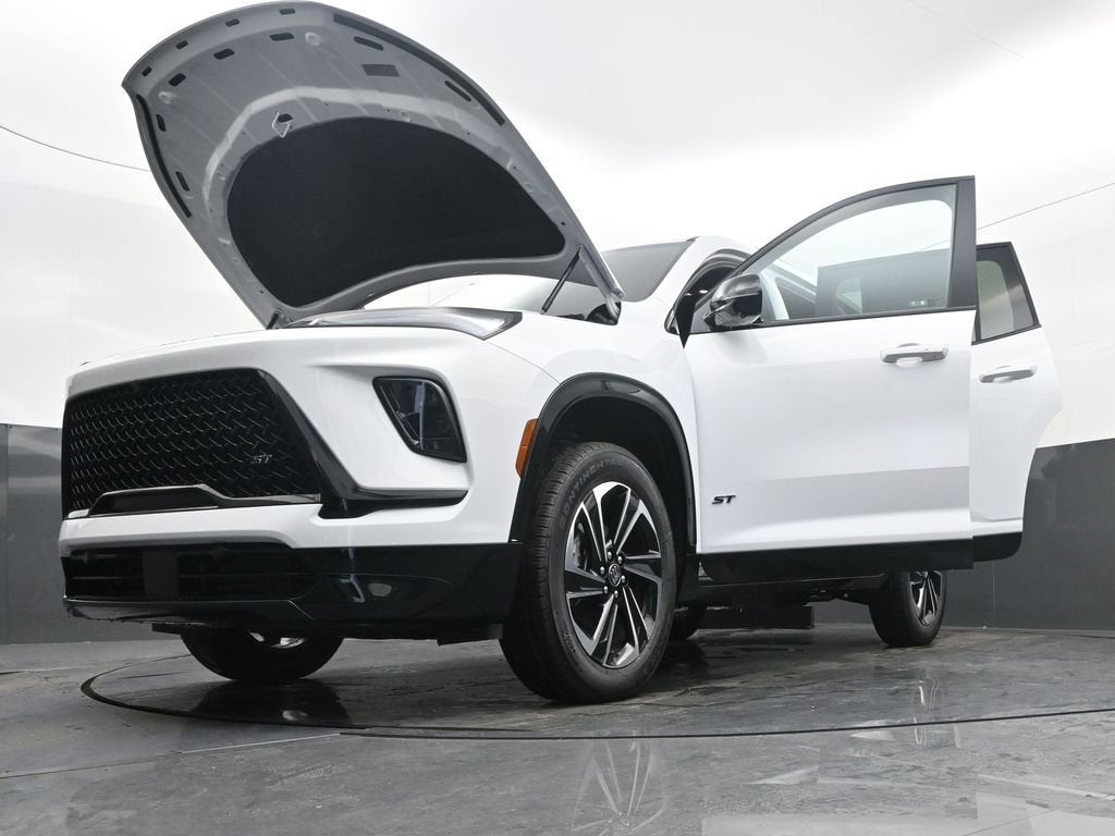 2025 Buick Enclave Sport Touring