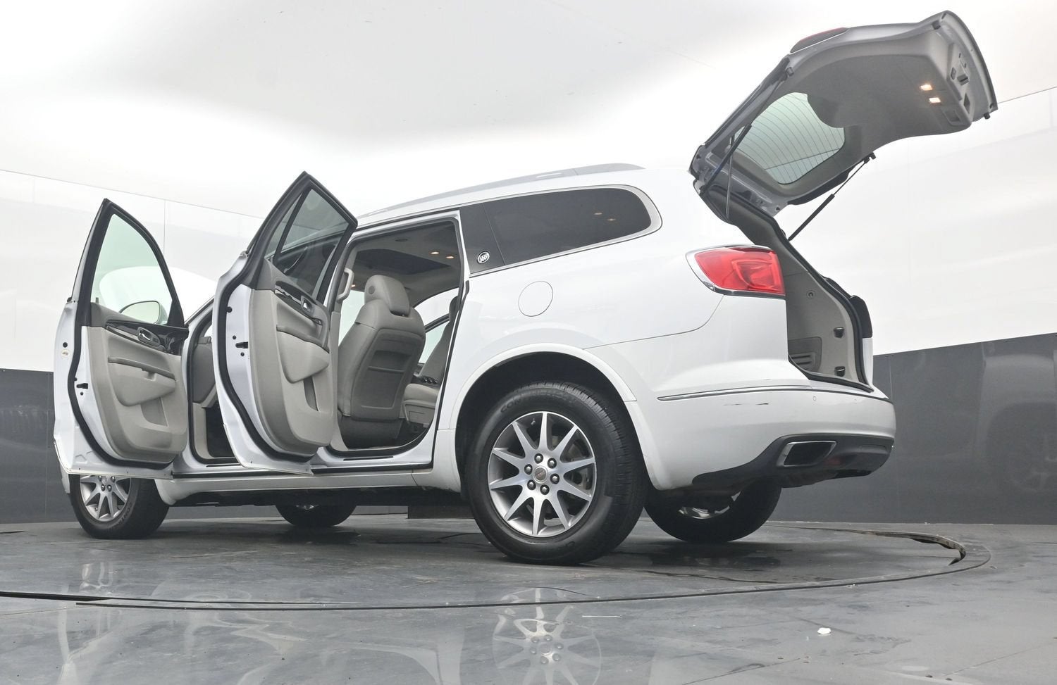 2017 Buick Enclave Leather