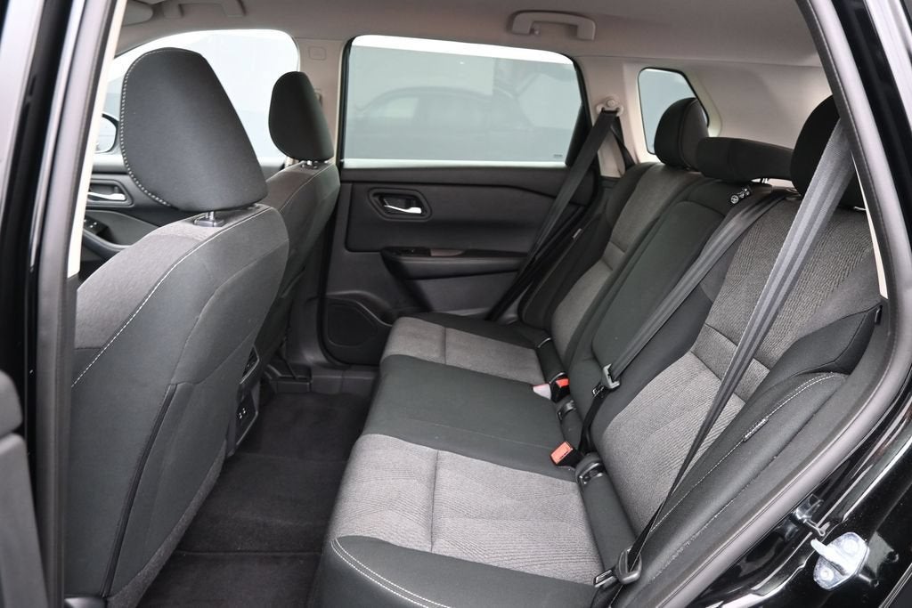 2025 Nissan Rogue SV FWD