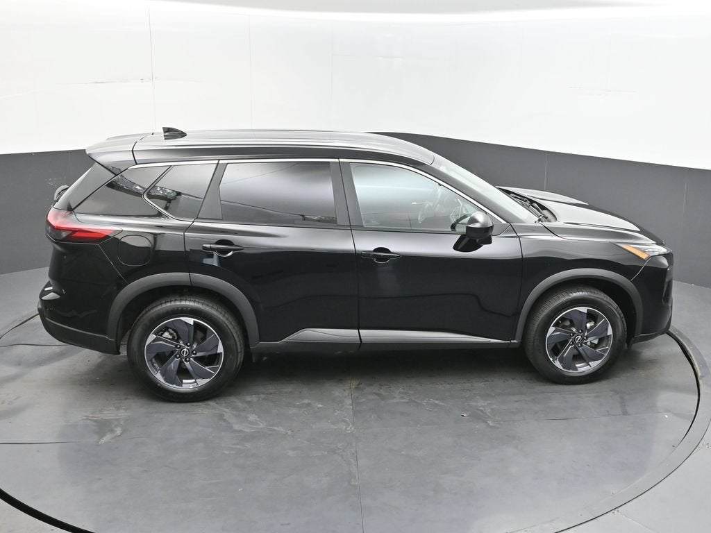 2025 Nissan Rogue SV FWD