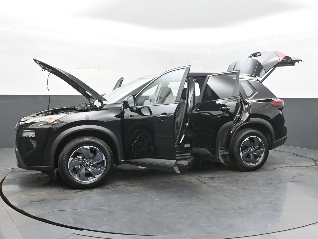 2025 Nissan Rogue SV FWD
