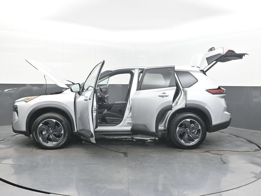 2025 Nissan Rogue SV FWD