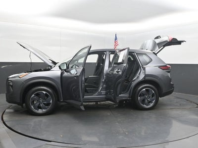 2025 Nissan Rogue SV FWD