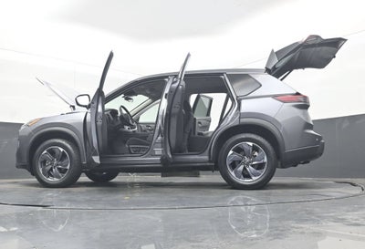 2025 Nissan Rogue SV FWD