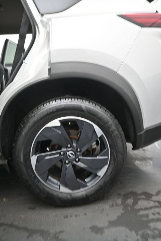 2025 Nissan Rogue SV Intelligent AWD