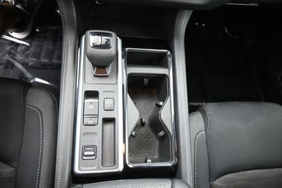 2025 Nissan Pathfinder SV FWD