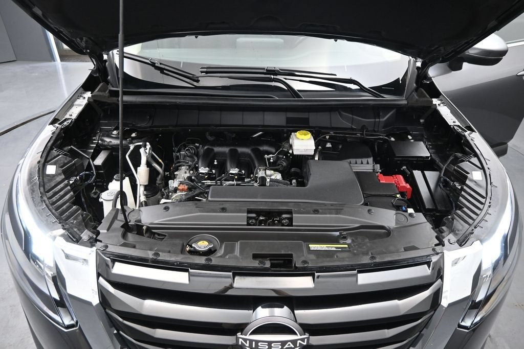 2025 Nissan Pathfinder SV FWD