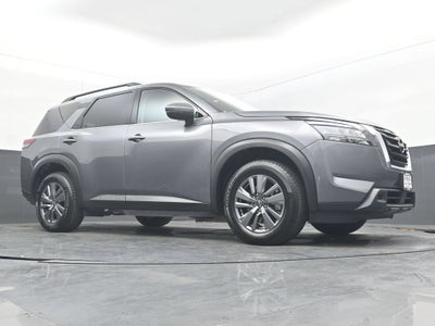 2025 Nissan Pathfinder SV FWD
