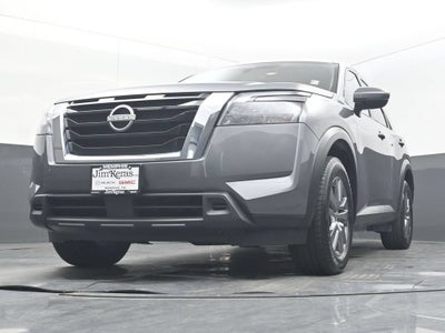2025 Nissan Pathfinder SV FWD