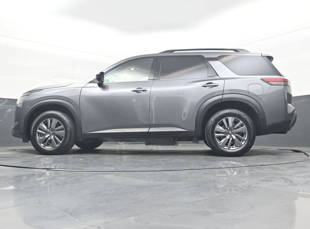 2025 Nissan Pathfinder SV FWD