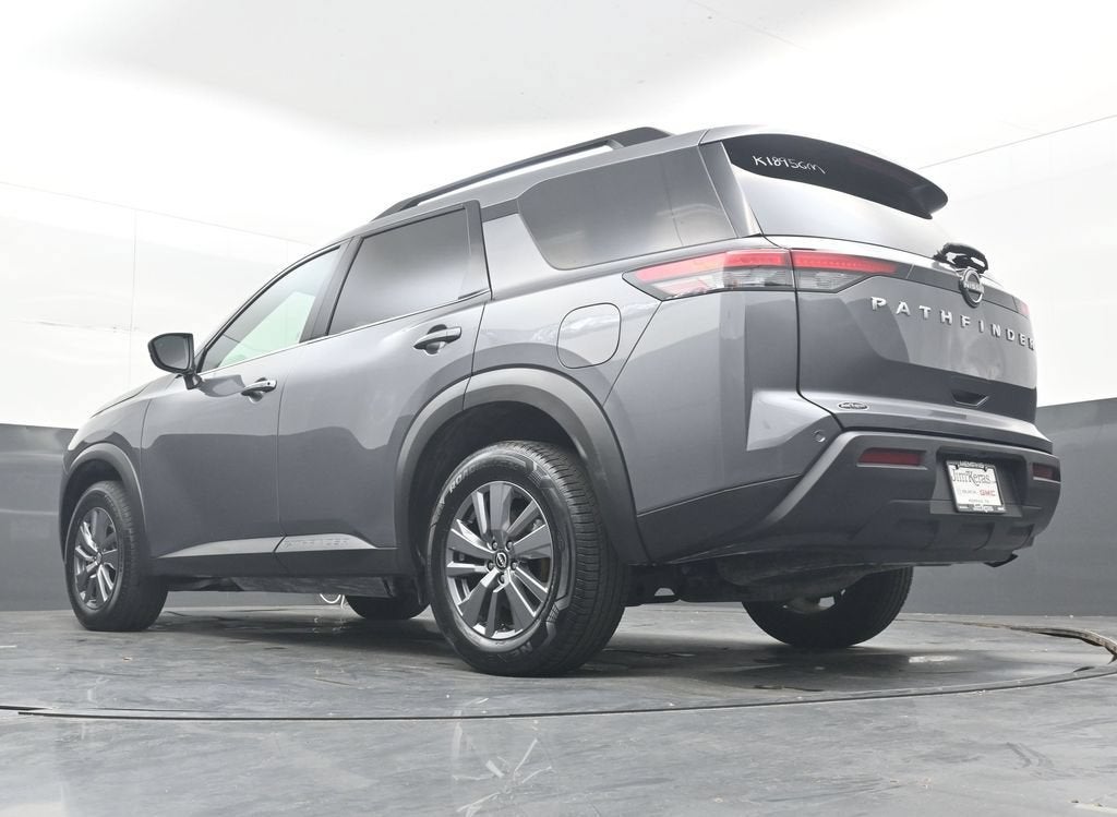 2025 Nissan Pathfinder SV FWD
