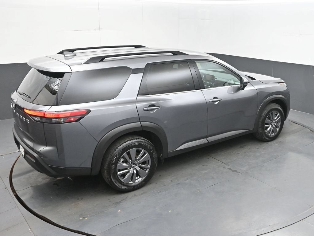 2025 Nissan Pathfinder SV FWD