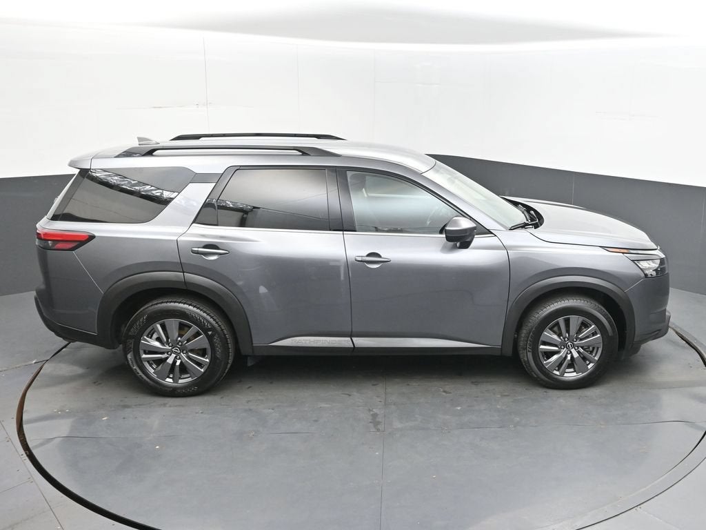 2025 Nissan Pathfinder SV FWD