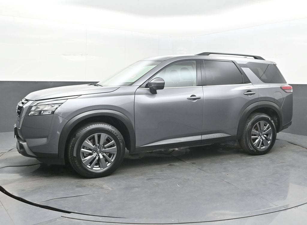 2025 Nissan Pathfinder SV FWD