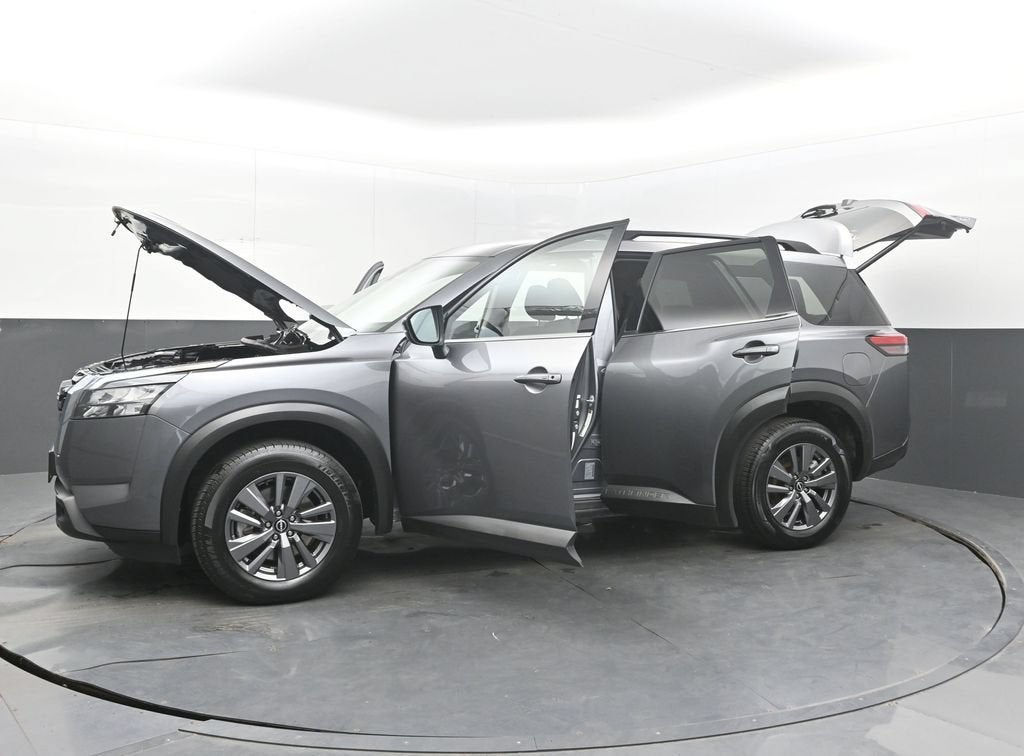 2025 Nissan Pathfinder SV FWD