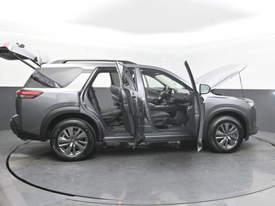 2025 Nissan Pathfinder SV FWD