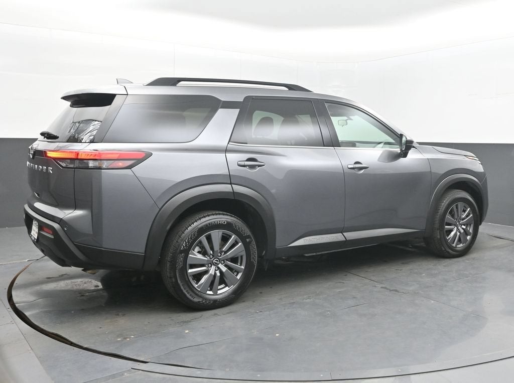 2025 Nissan Pathfinder SV FWD