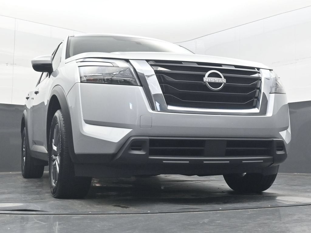 2025 Nissan Pathfinder SV FWD