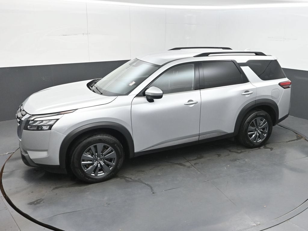 2025 Nissan Pathfinder SV FWD