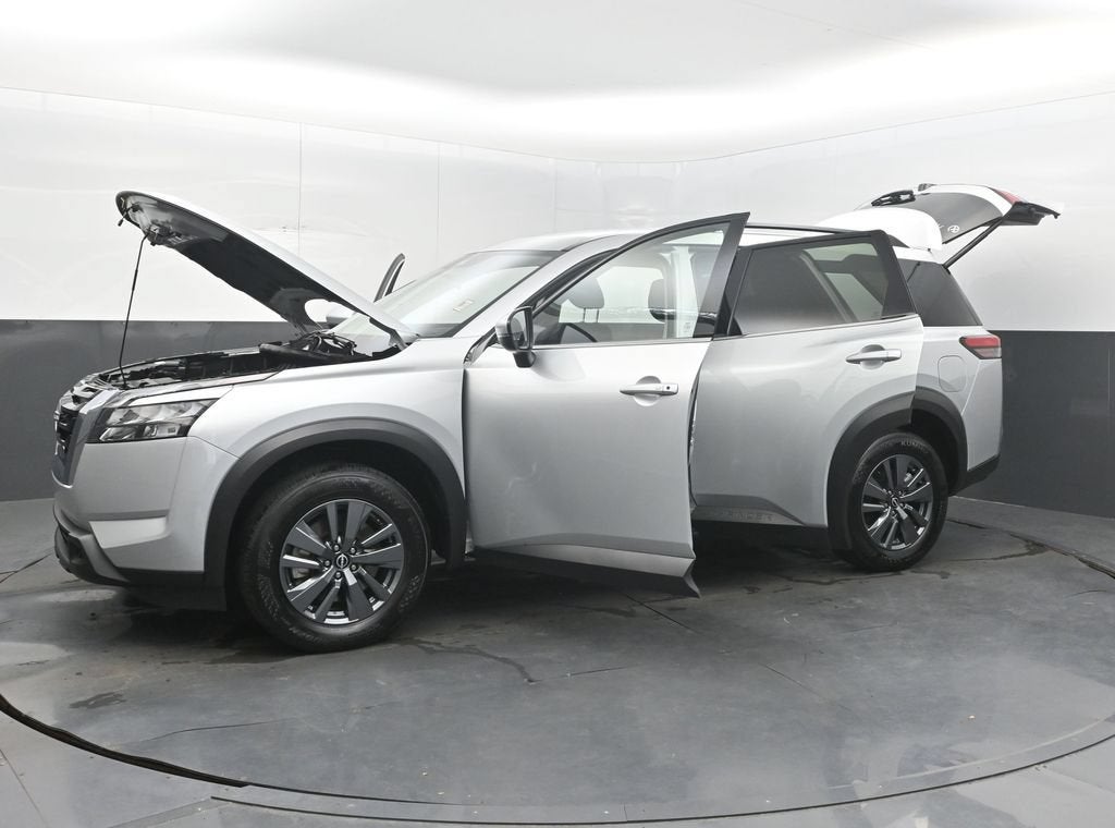 2025 Nissan Pathfinder SV FWD