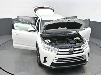2017 Toyota Highlander LE