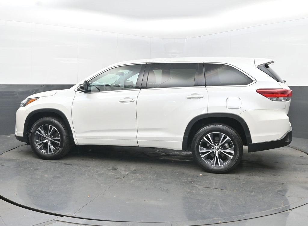 2017 Toyota Highlander LE