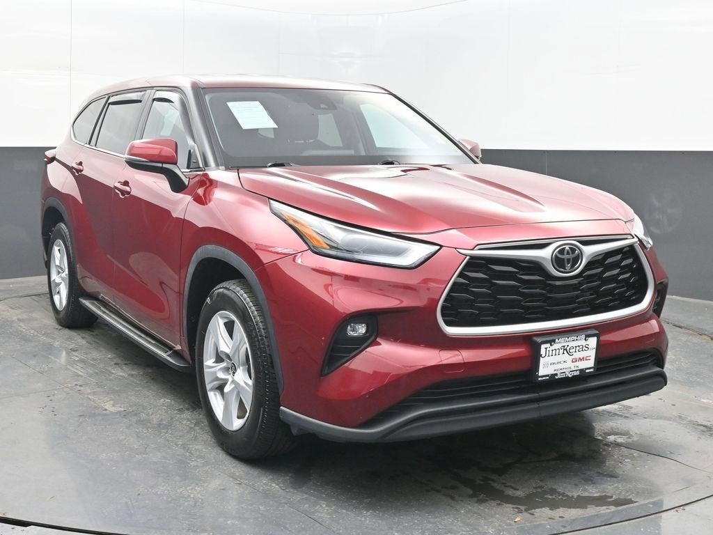 2022 Toyota Highlander LE