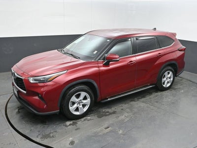 2022 Toyota Highlander LE