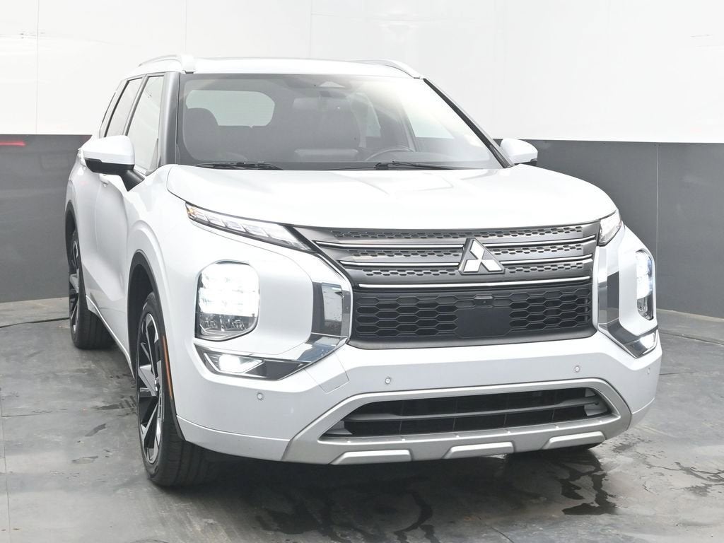 2022 Mitsubishi Outlander SEL 2.5 2WD