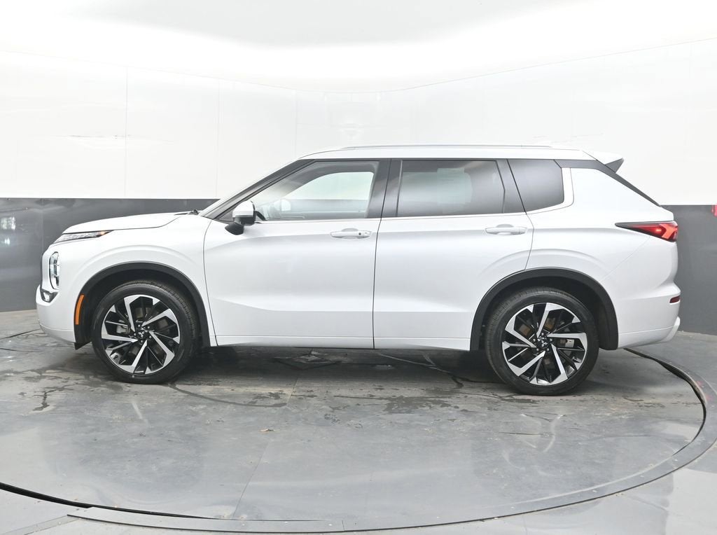 2022 Mitsubishi Outlander SEL 2.5 2WD