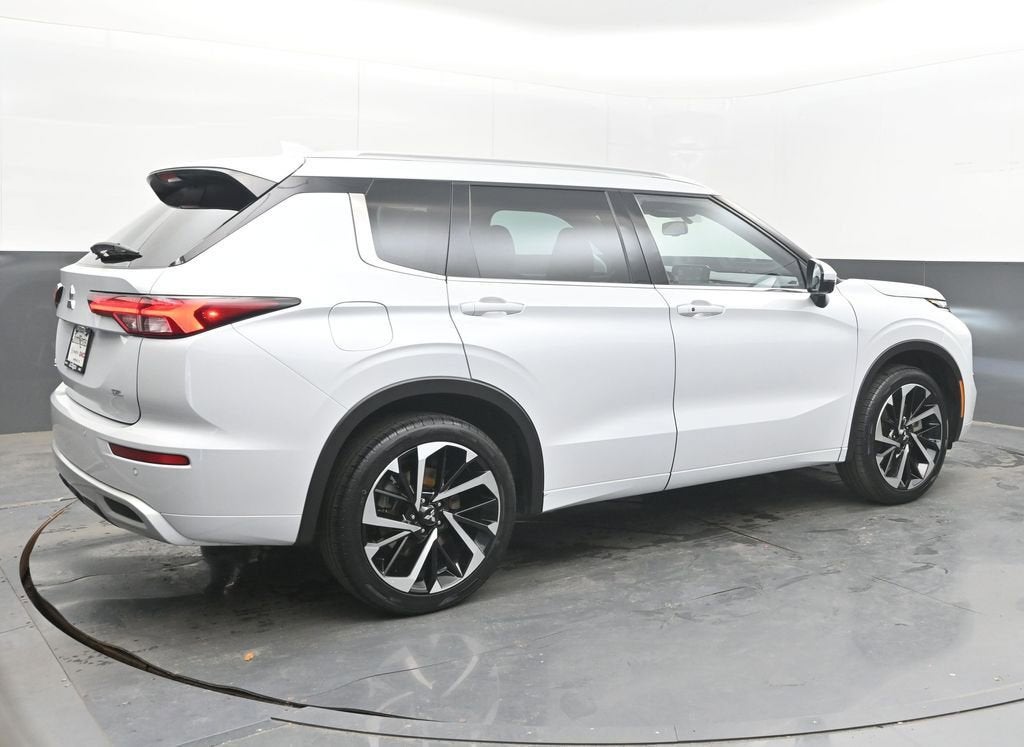 2022 Mitsubishi Outlander SEL 2.5 2WD