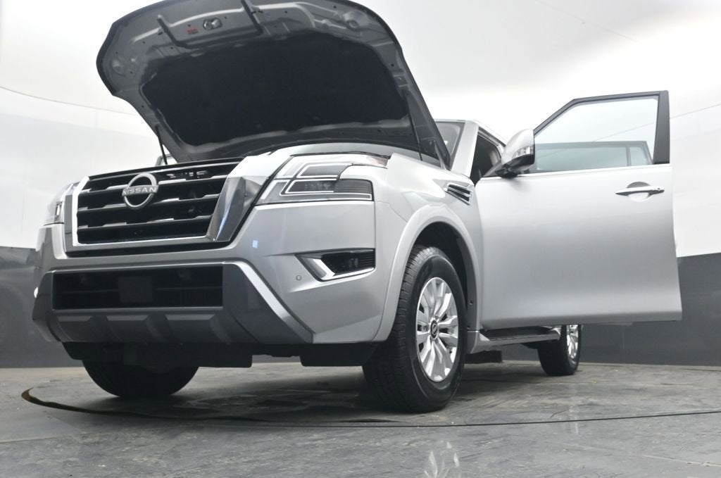 2024 Nissan Armada SV