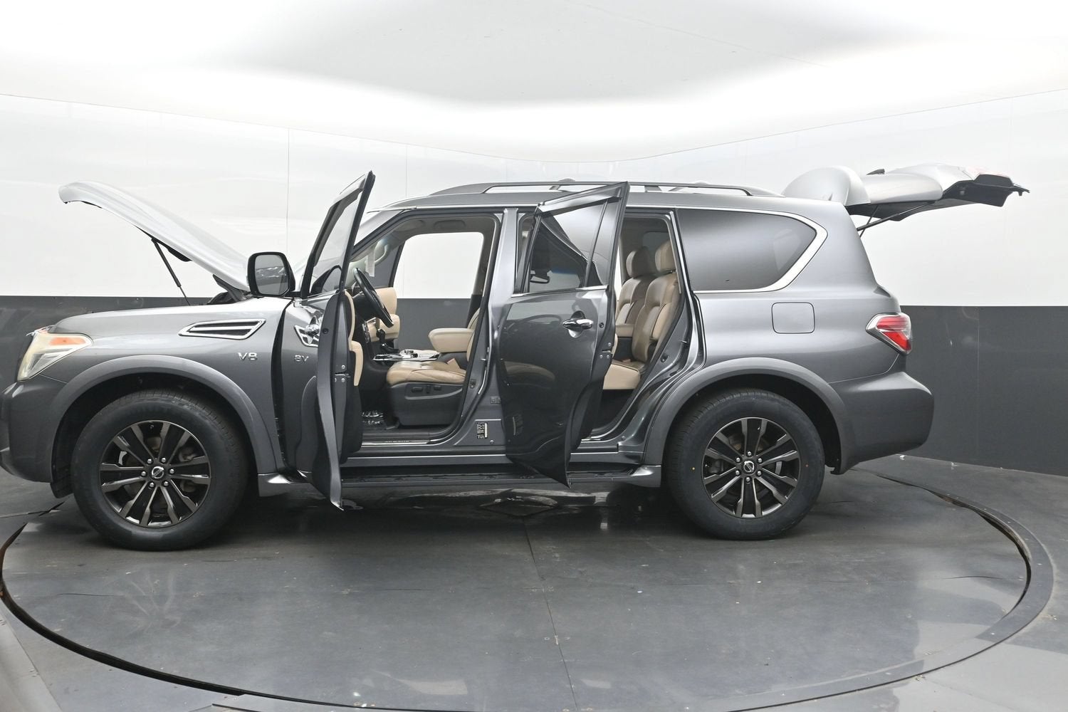 2017 Nissan Armada Platinum