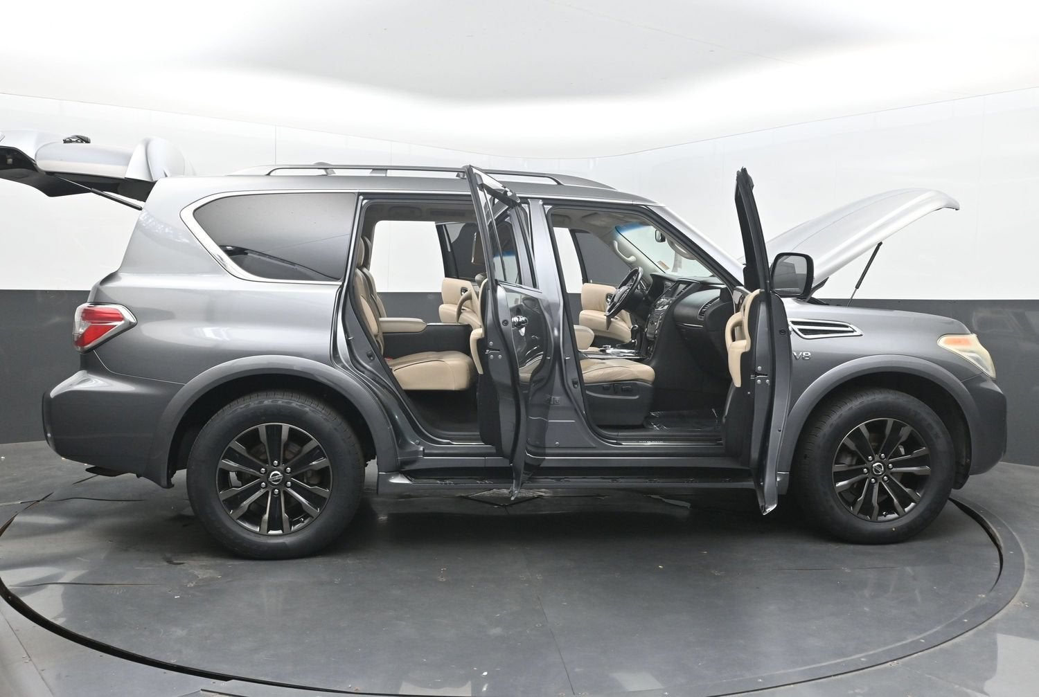 2017 Nissan Armada Platinum