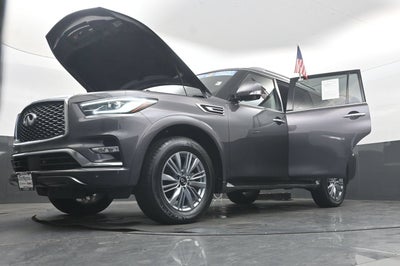 2024 INFINITI QX80 LUXE AWD