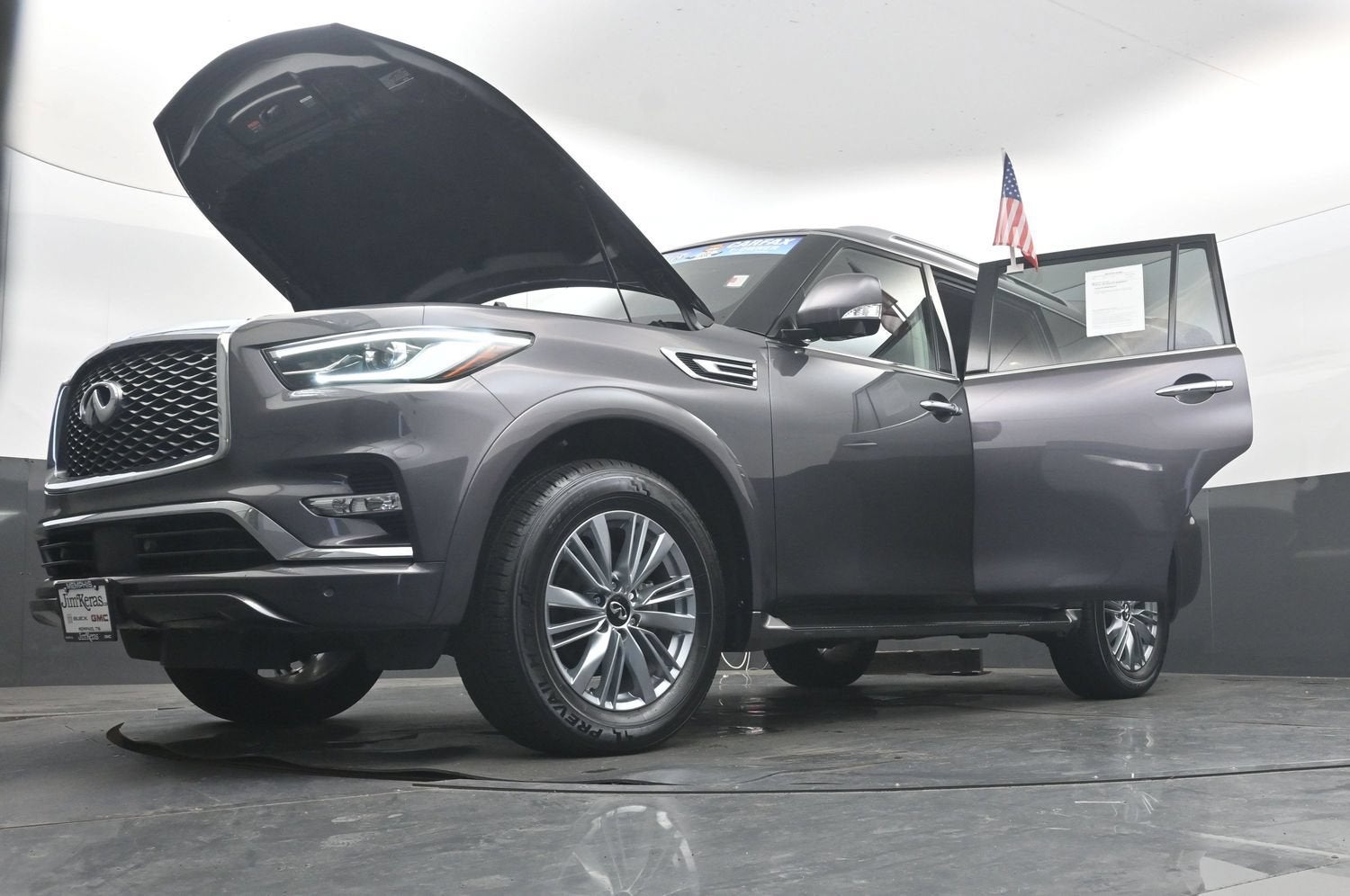 2024 INFINITI QX80 LUXE AWD