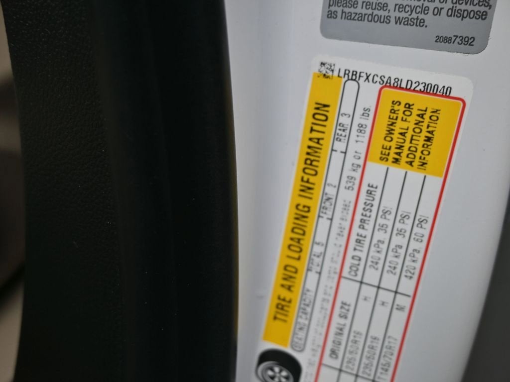 2020 Buick Envision Essence