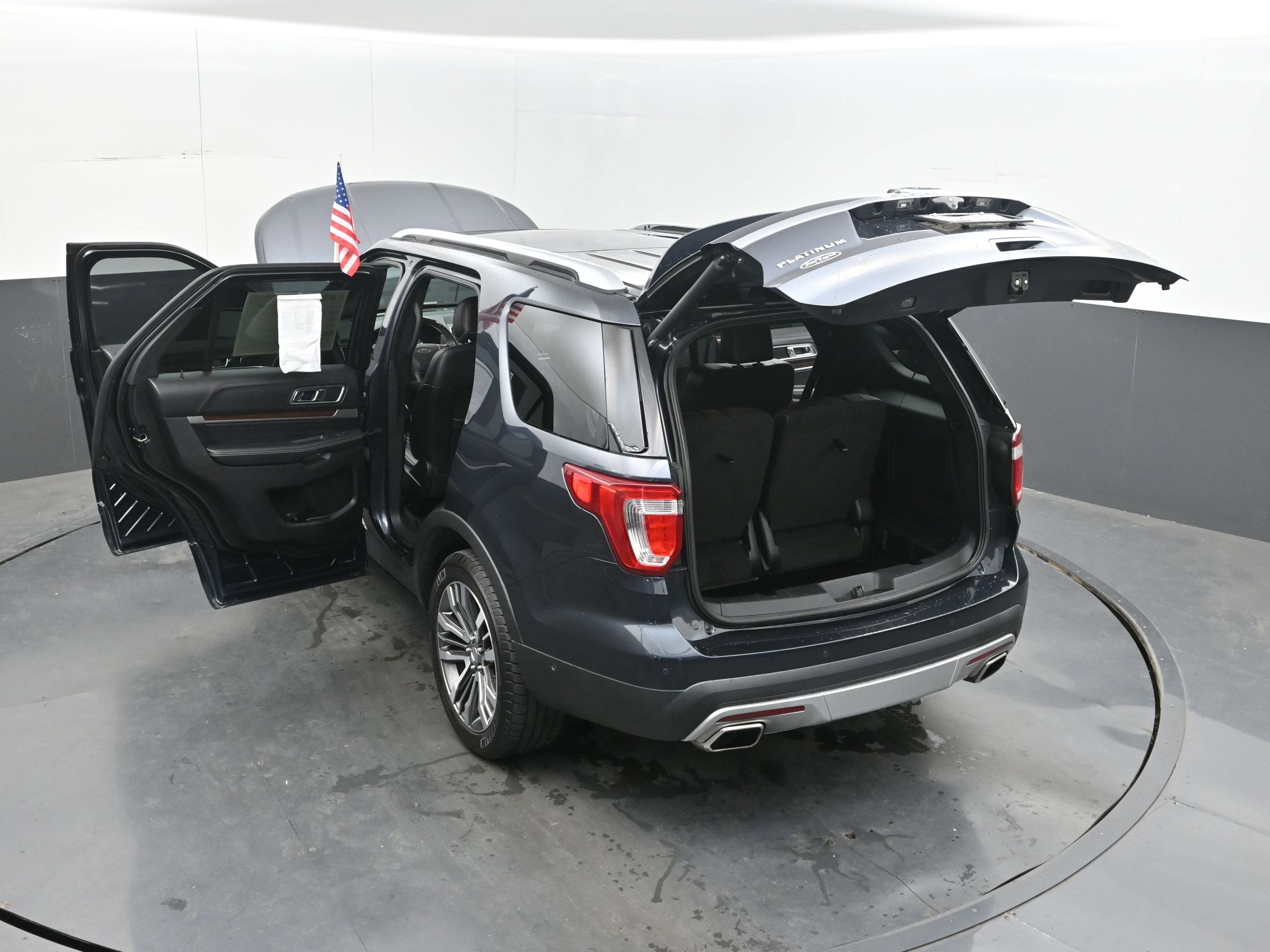 2017 Ford Explorer Platinum