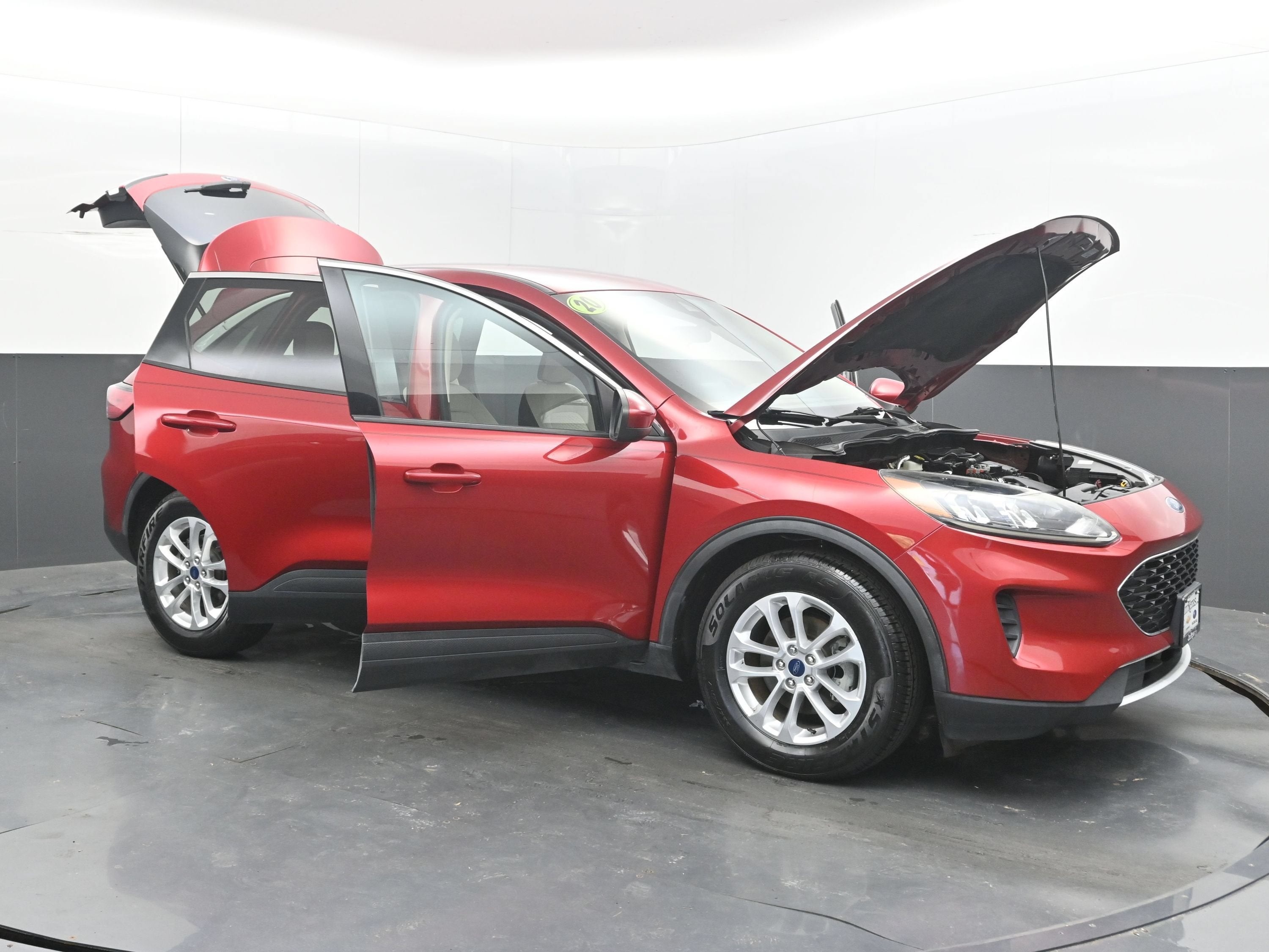 2020 Ford Escape SE
