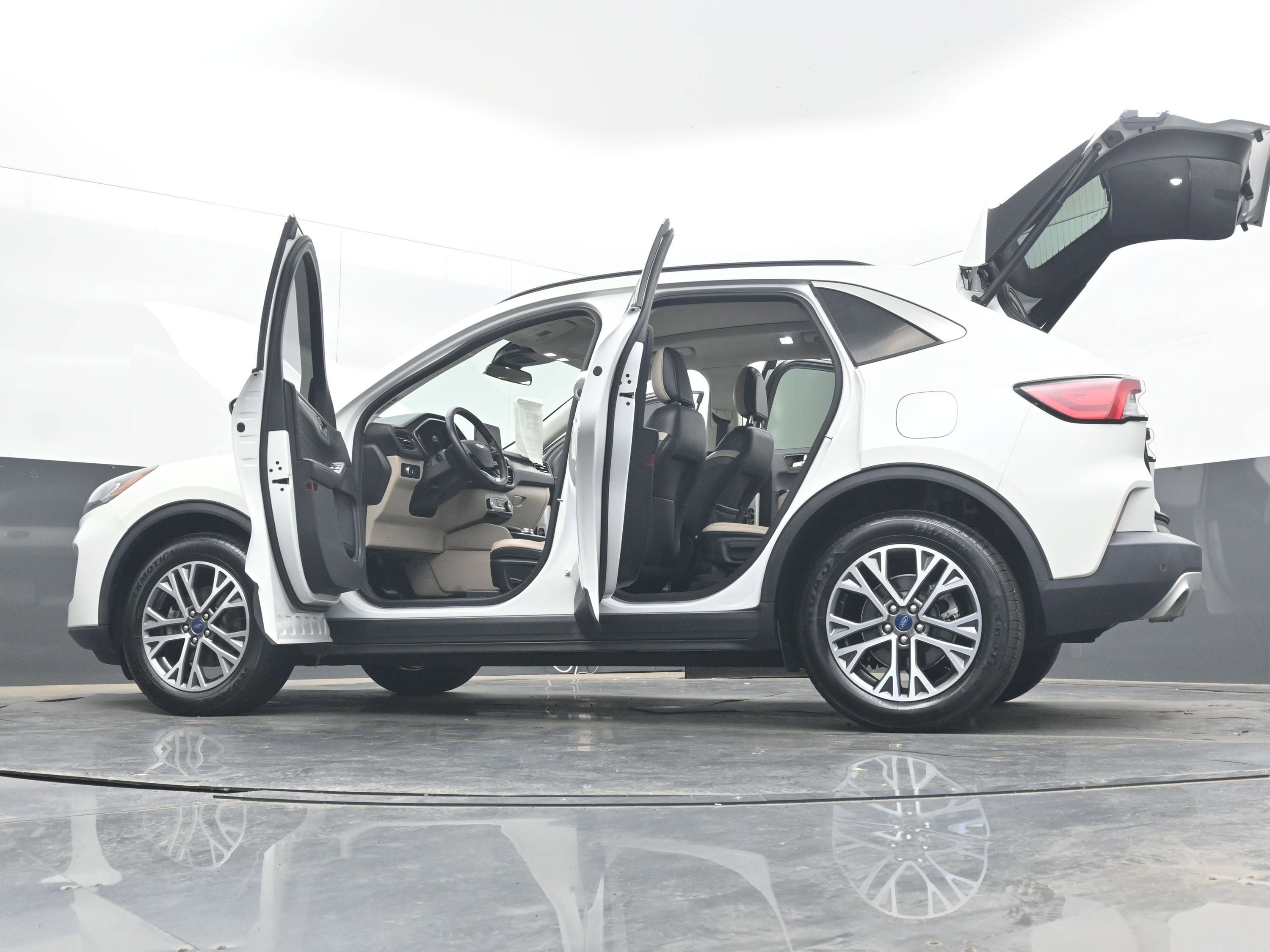 2021 Ford Escape SEL