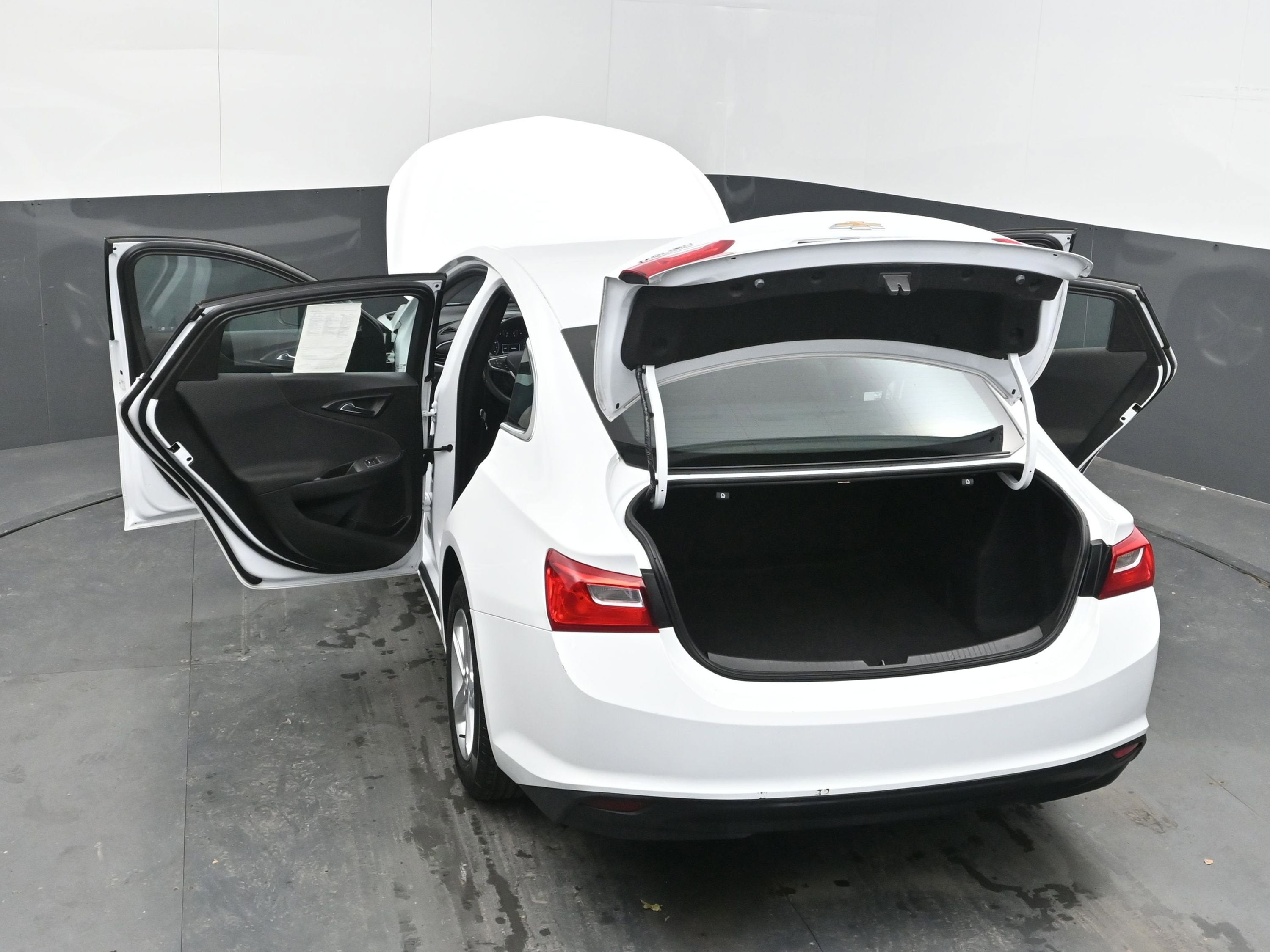 2023 Chevrolet Malibu LS