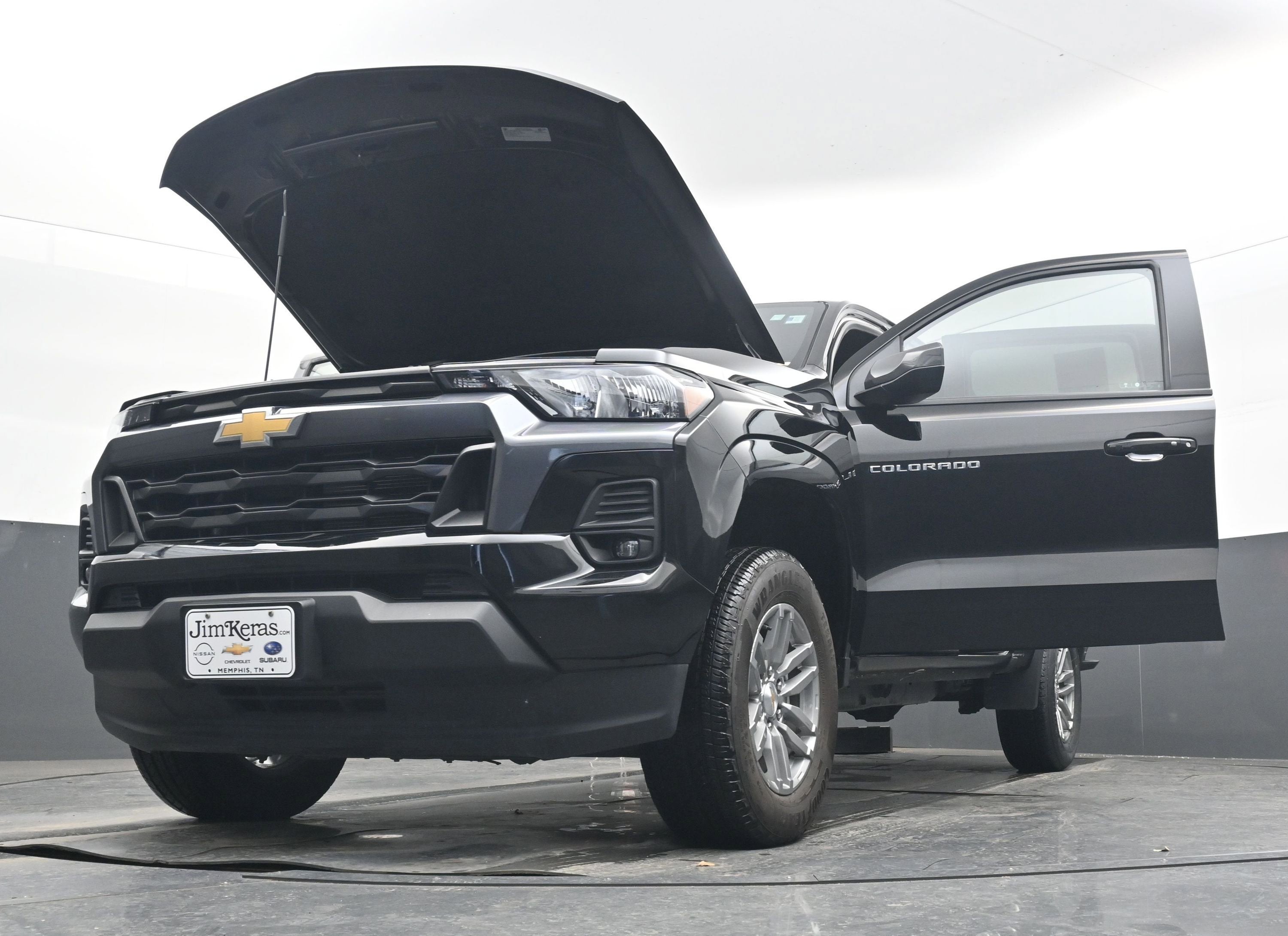 2024 Chevrolet Colorado 2WD LT