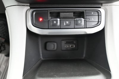 2022 GMC Acadia SLT
