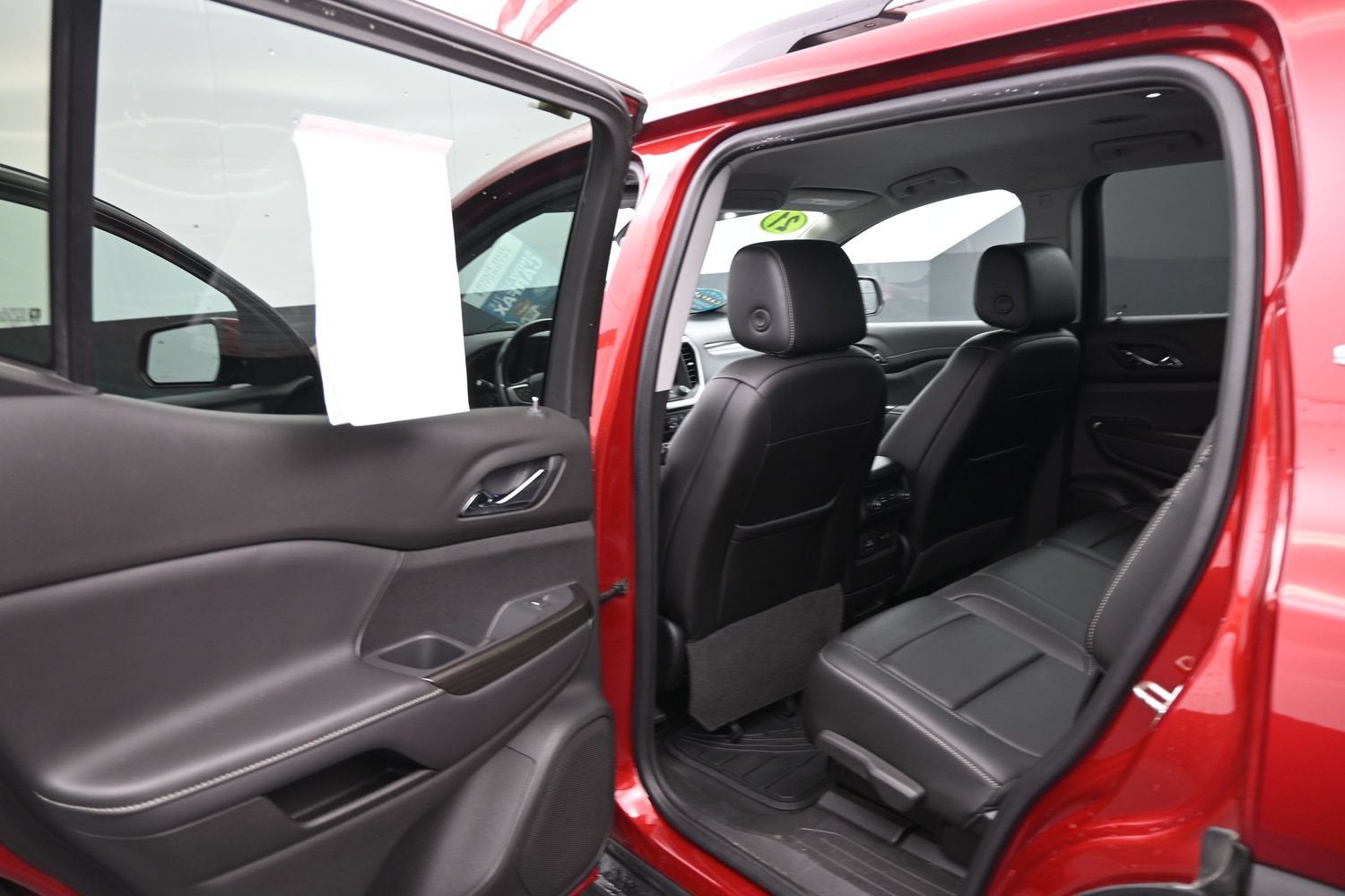 2021 GMC Acadia SLT